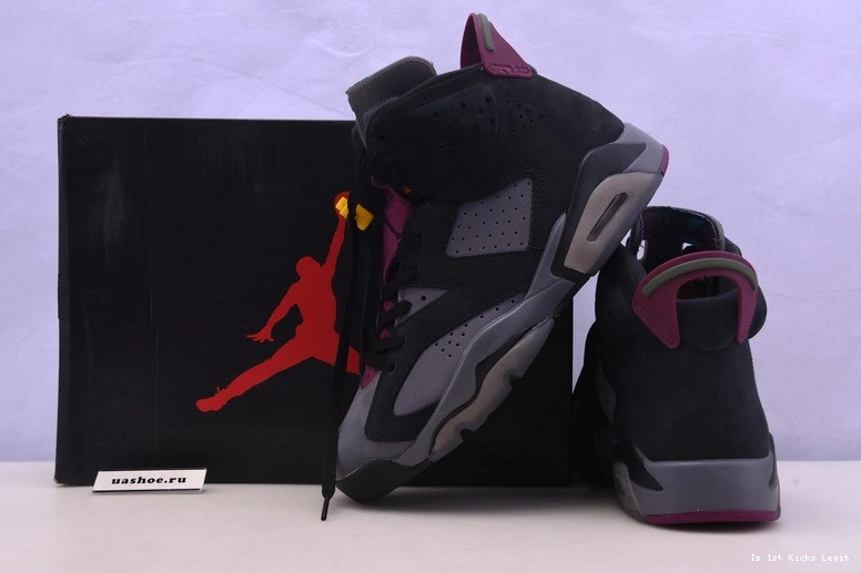 Jordan Bordeaux CT8529-063 Air 6 0302